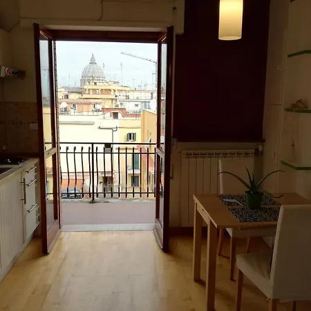 San Pietro شقة *