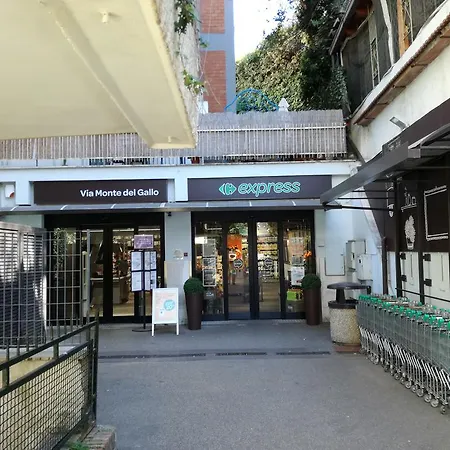 San Pietro شقة *